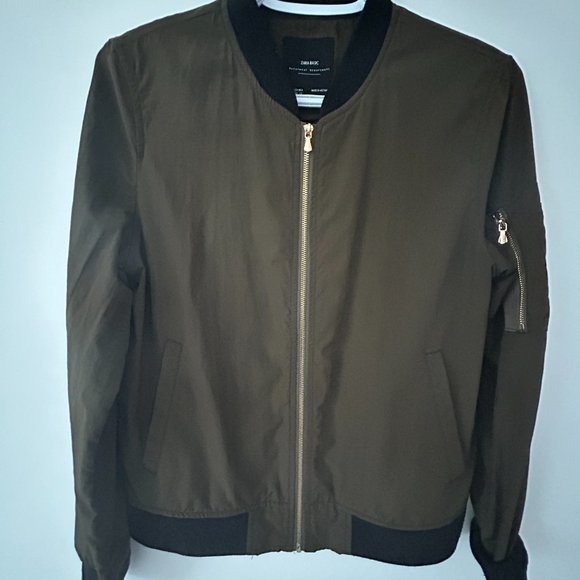 Zara Olive green bomber jacket in xs size. - Picture 1 of 2